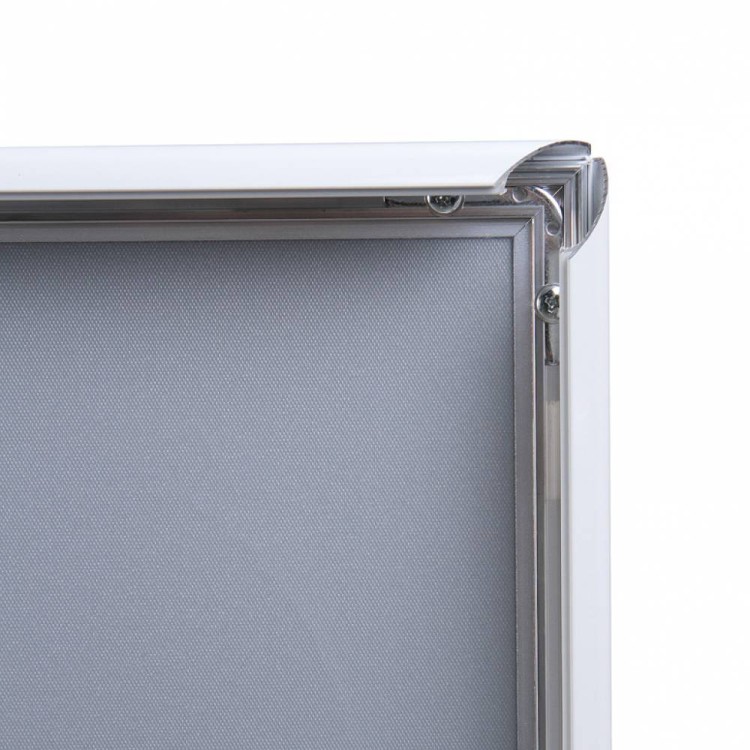 Ramka zatrzaskowa KRAST B2 (50,0 x 70,0 cm) aluminiowa biała z ostrym prostym narożnikiem rama ramka plakatowa OWZ ścienna na plakat na zdjęcia profil 25 mm
