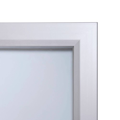 Gablota magnetyczna SLM 12xA4 87x91 cm z certyfikatem trudnopalności B1 zamykana na kluczyk do użytku zewnętrznego gablota zewnętrzna gablota ogłoszeniowa gablota informacyjna tablica ogłoszeń tablica informacyjna ogniotrwała srebrny