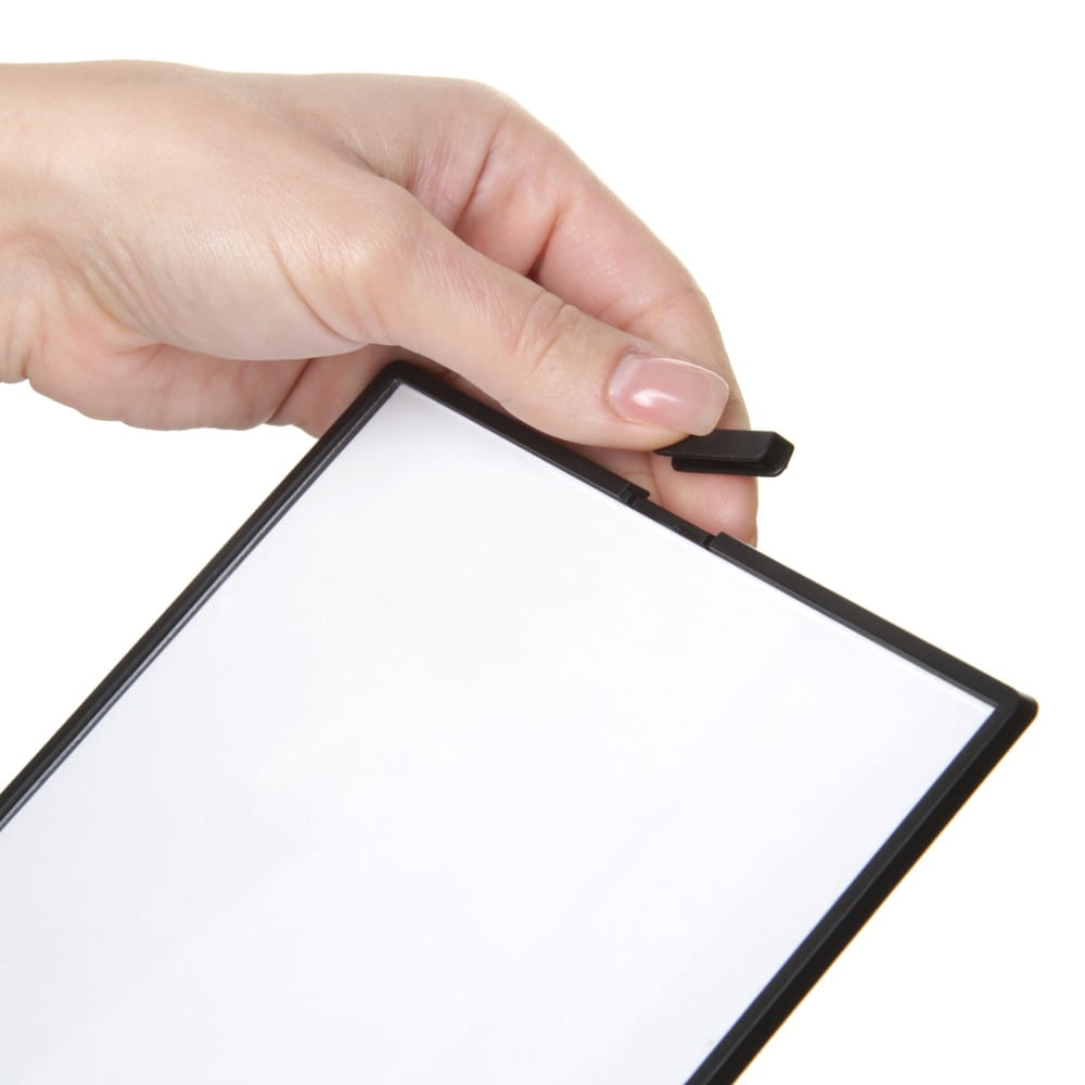 Stojak informacyjny na menu SCRITTO® A6 z podstawą L w kolorze czarnym przeglądarka ekspozytor do postawienia na stół stojak na menu na informację na ulotkę na plakat