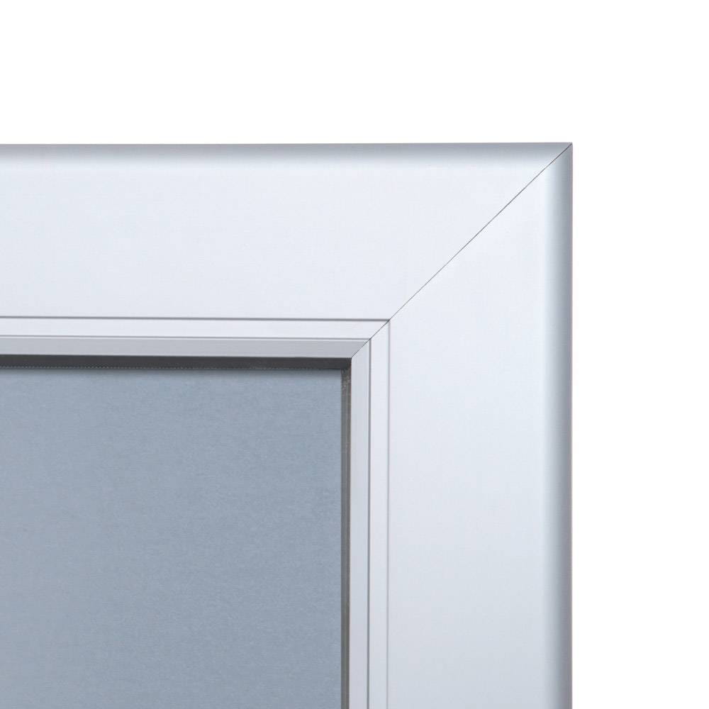 Gablota zatrzaskowa na plakat A1 (59,4x84,1 cm) zamykana na kluczyk do użytku zewnętrznego i wewnętrznego gablota zewnętrzna wewnętrzna gablota ogłoszeniowa gablota informacyjna tablica ogłoszeń tablica informacyjna